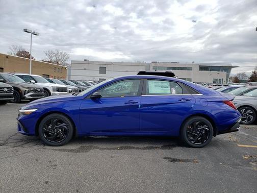 2026 Hyundai ELANTRA SEL