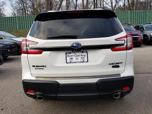 Crystal White Pearl 2026 Subaru Ascent Onyx Edition Touring