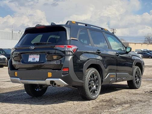 Crystal Black Silica 2026 Subaru Forester Wilderness