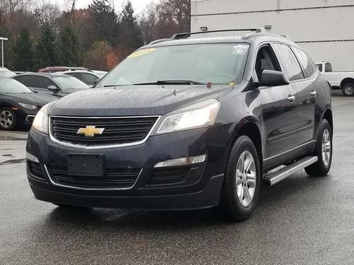 2017 Chevrolet Traverse LS