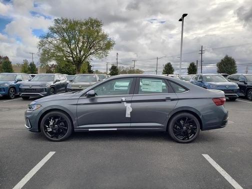 2026 Volkswagen Jetta 1.5T SE