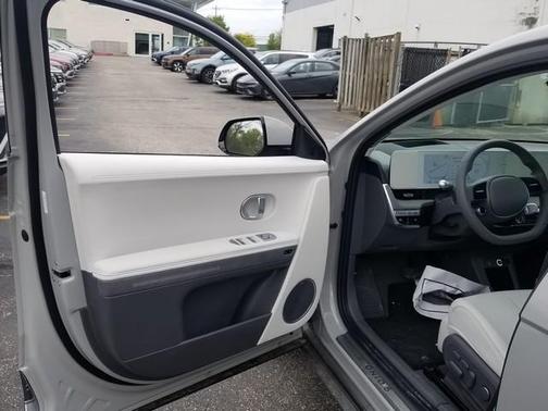 2024 Hyundai IONIQ 5 Limited