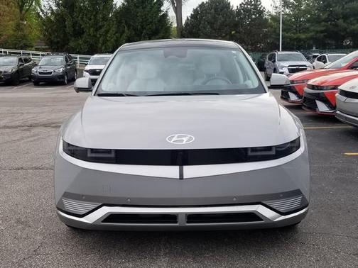 2024 Hyundai IONIQ 5 Limited