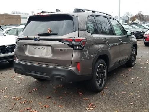 2025 Subaru Forester Hybrid Premium