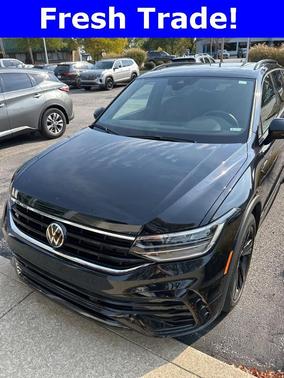 2023 Volkswagen Tiguan 2.0T SE R-Line Black