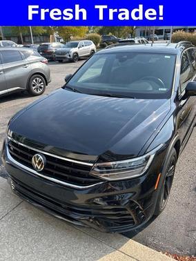 2023 Volkswagen Tiguan 2.0T SE R-Line Black
