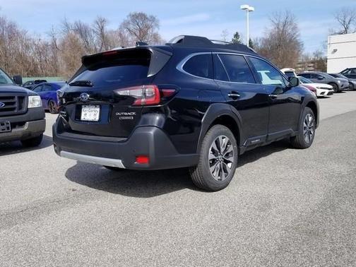 2025 Subaru Outback Touring