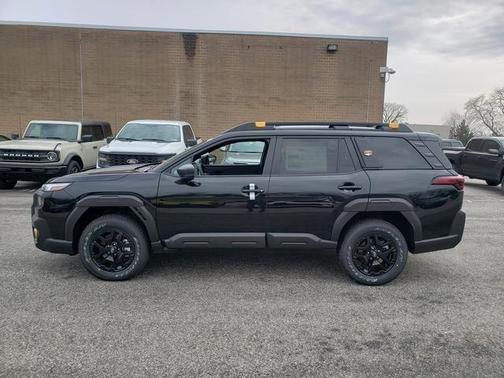 Crystal Black Silica 2026 Subaru Outback Wilderness