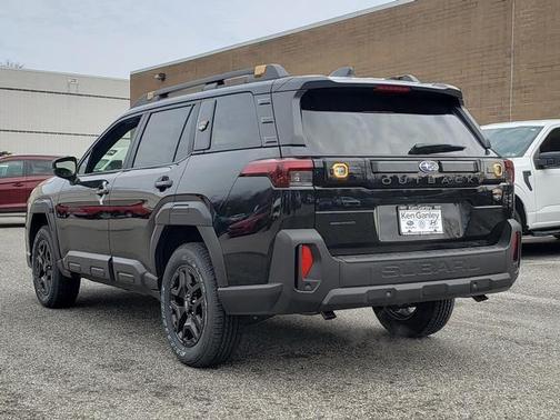 Crystal Black Silica 2026 Subaru Outback Wilderness