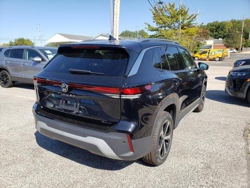 2025 Volkswagen Tiguan 2.0T SE