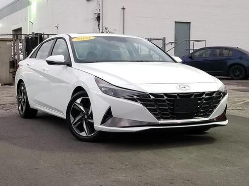2021 Hyundai ELANTRA Limited