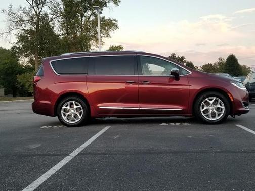 2020 Chrysler Pacifica Limited