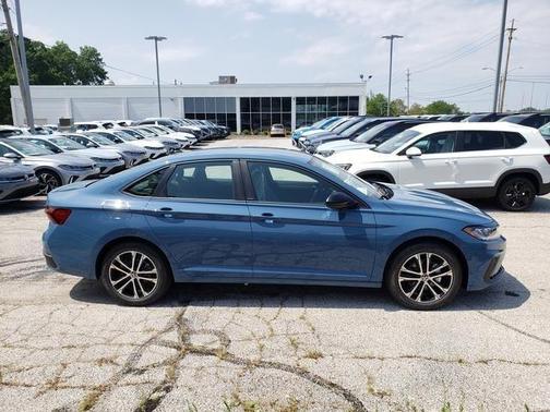 2025 Volkswagen Jetta 1.5T Sport