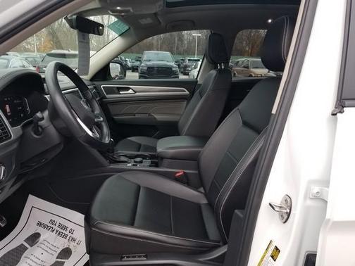 2022 Volkswagen Atlas 3.6 V6 SEL R-Line Black