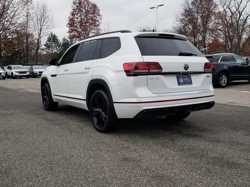 2022 Volkswagen Atlas 3.6 V6 SEL R-Line Black