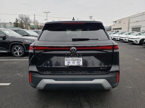 2026 Volkswagen Tiguan 2.0T S