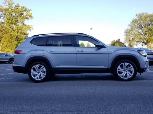 2023 Volkswagen Atlas 3.6L SE w/Technology