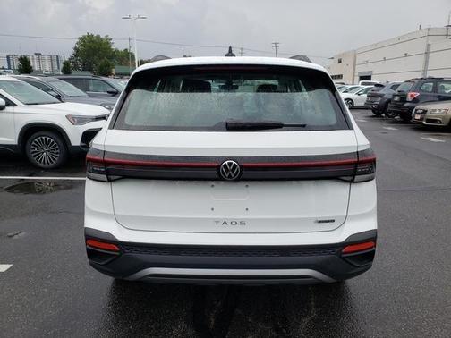 2025 Volkswagen Taos 1.5T S