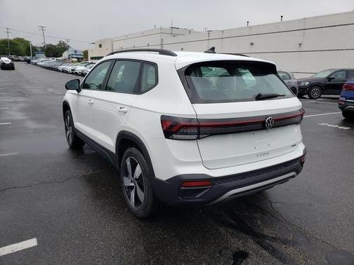 2025 Volkswagen Taos 1.5T S