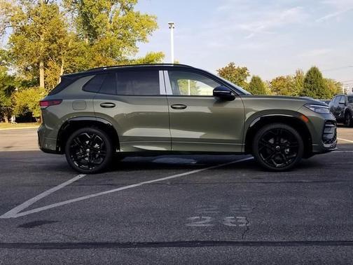2025 Volkswagen Tiguan 2.0T SE R-Line Black