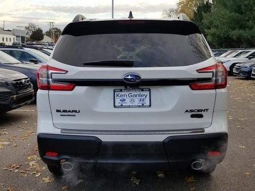 2025 Subaru Ascent Onyx Edition Touring 7-Passenger