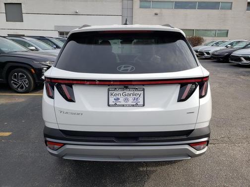 2026 Hyundai TUCSON SEL Premium