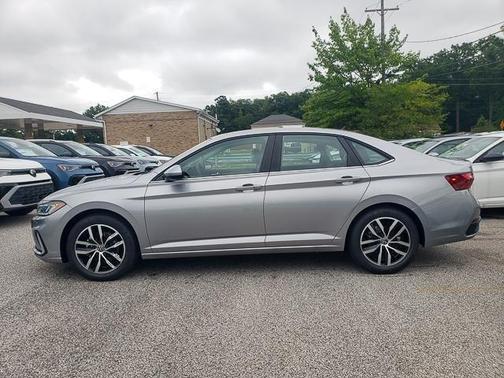 2025 Volkswagen Jetta 1.5T SE