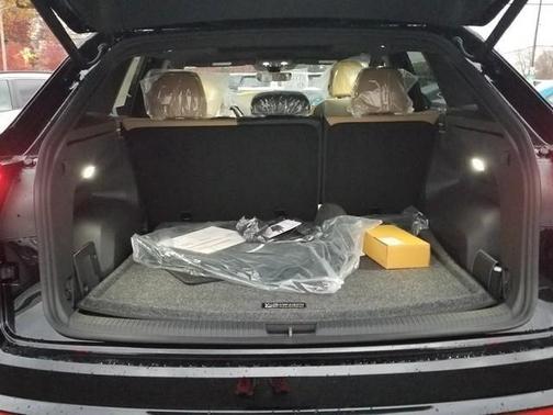 2026 Volkswagen Atlas Cross Sport 2.0T SE