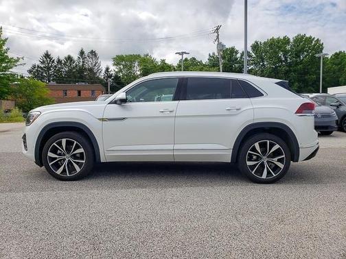 2025 Volkswagen Atlas Cross Sport 2.0T SEL Premium R-Line