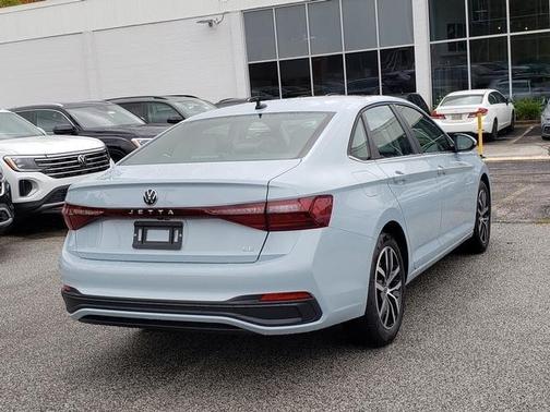2026 Volkswagen Jetta 1.5T SE
