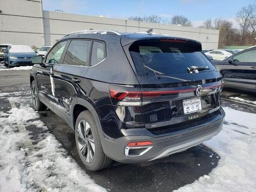 2026 Volkswagen Taos 1.5T SE