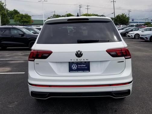 2022 Volkswagen Tiguan 2.0T SE R-Line Black
