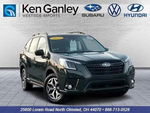 2023 Subaru Forester Premium