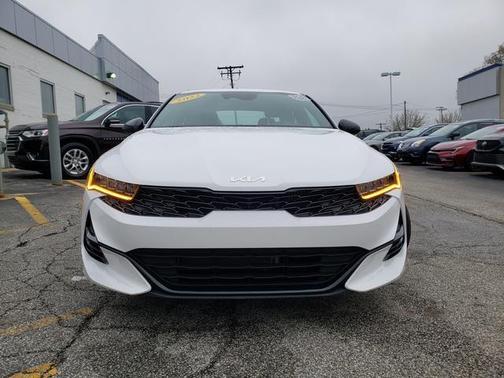 2022 Kia K5 GT-Line