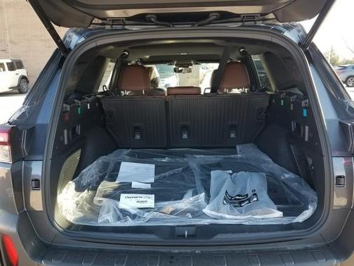 Magnetite 2026 Subaru Outback Touring XT