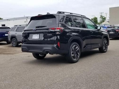 Crystal Black Silica 2026 Subaru Forester Premium
