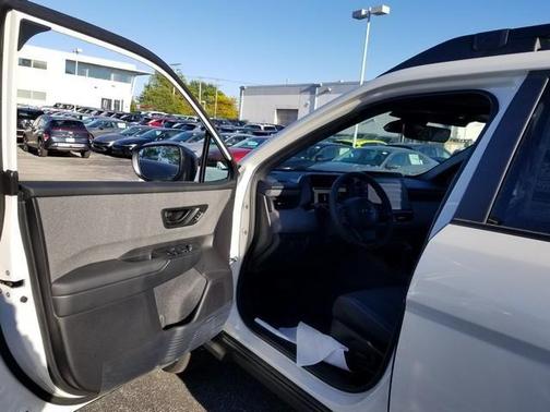Crystal White Pearl 2026 Subaru Outback Limited XT
