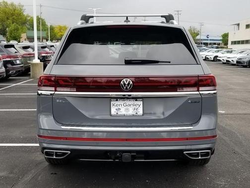 2025 Volkswagen Atlas 2.0T SEL Premium R-Line