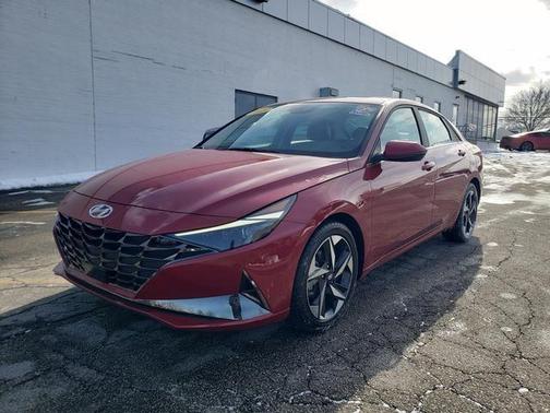2023 Hyundai ELANTRA Limited