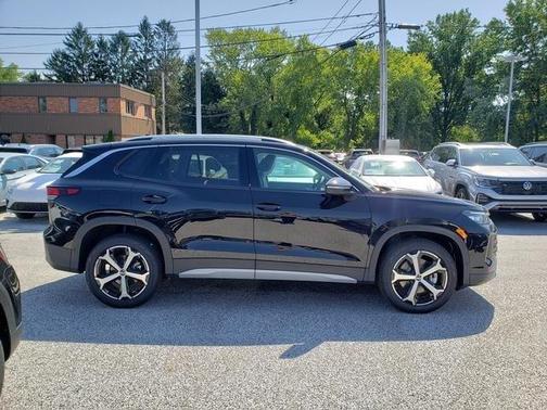 2025 Volkswagen Tiguan 2.0T SE