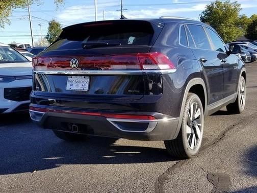 2026 Volkswagen Atlas Cross Sport 2.0T SEL