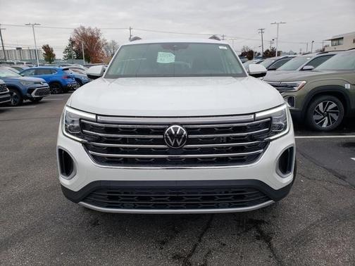 2026 Volkswagen Atlas 2.0T SE