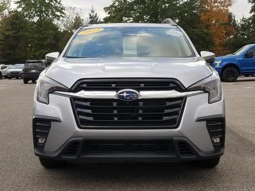 2023 Subaru Ascent Limited 8-Passenger