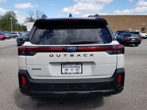 Crystal White Pearl 2026 Subaru Outback Touring XT