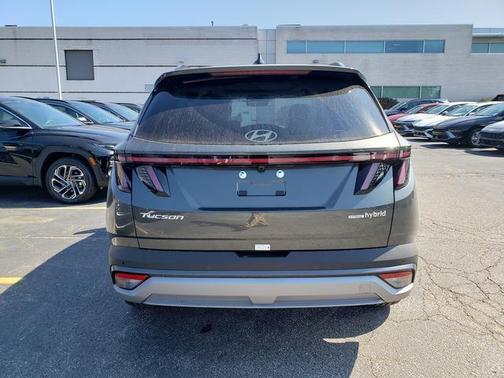 2025 Hyundai TUCSON Hybrid Limited