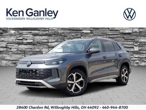 2025 Volkswagen Tiguan 2.0T SE