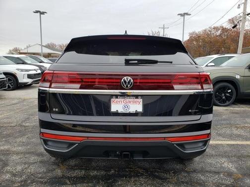 2026 Volkswagen Atlas Cross Sport 2.0T SE