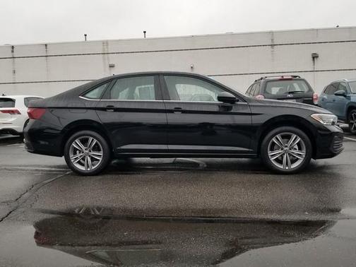 2023 Volkswagen Jetta 1.5T SE