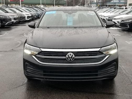 2023 Volkswagen Jetta 1.5T SE