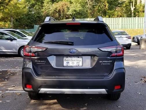2025 Subaru Outback Touring